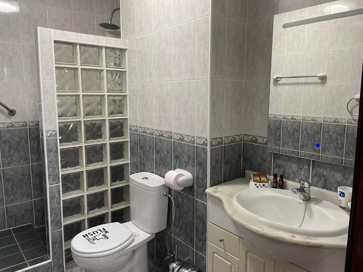 לוס כריסטיאנוס Under The Lime, Beautiful Apartment Los Cristianos מראה חיצוני תמונה