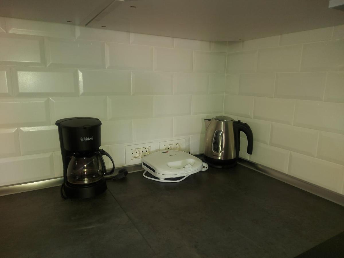 לוס כריסטיאנוס Under The Lime, Beautiful Apartment Los Cristianos מראה חיצוני תמונה