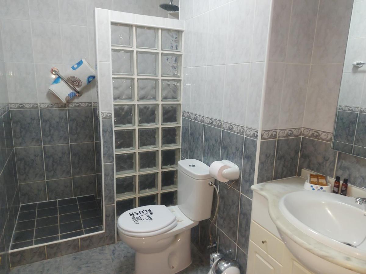 לוס כריסטיאנוס Under The Lime, Beautiful Apartment Los Cristianos מראה חיצוני תמונה